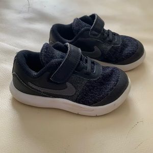 Toddler Nike Sneakers size 8c